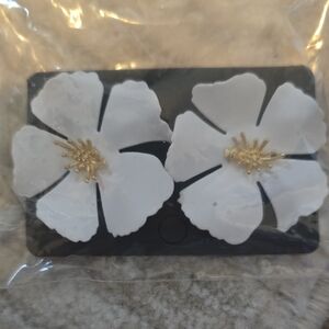 White Floral Earrings